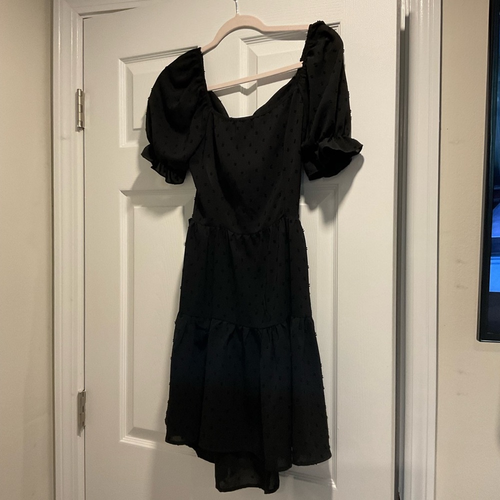 Elegant Black Puff Sleeve Dress